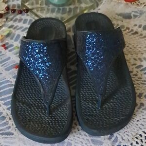 Women's SIZE 8 Glittery Blue Sandals